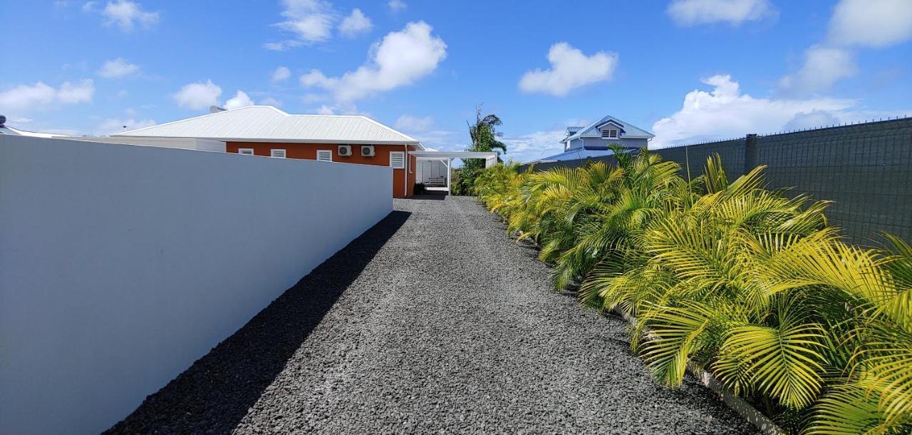 Villa Fleur De Goyave - Tres Bien Ventilee - Vue Degagee Saint-Francois  Ngoại thất bức ảnh