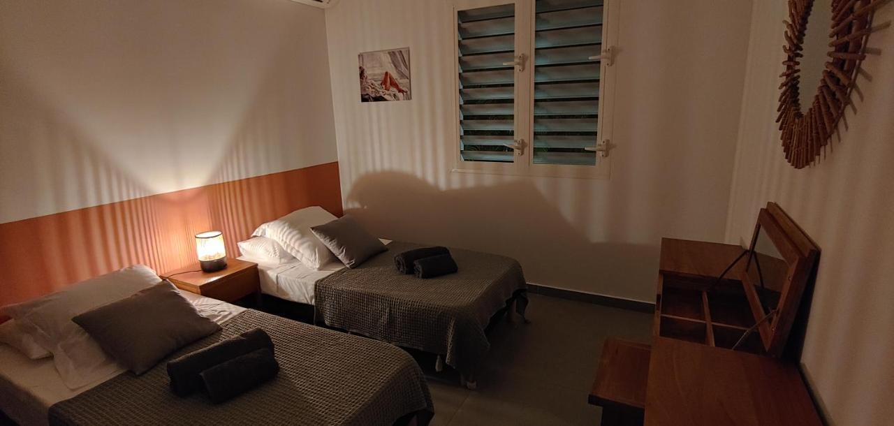 Villa Fleur De Goyave - Tres Bien Ventilee - Vue Degagee Saint-Francois  Ngoại thất bức ảnh
